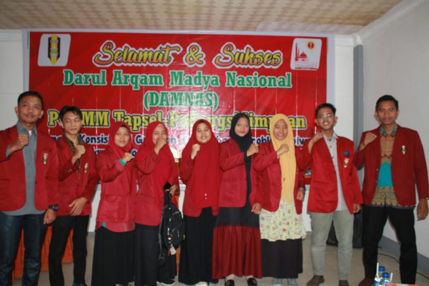 Pemuda otak kolonial