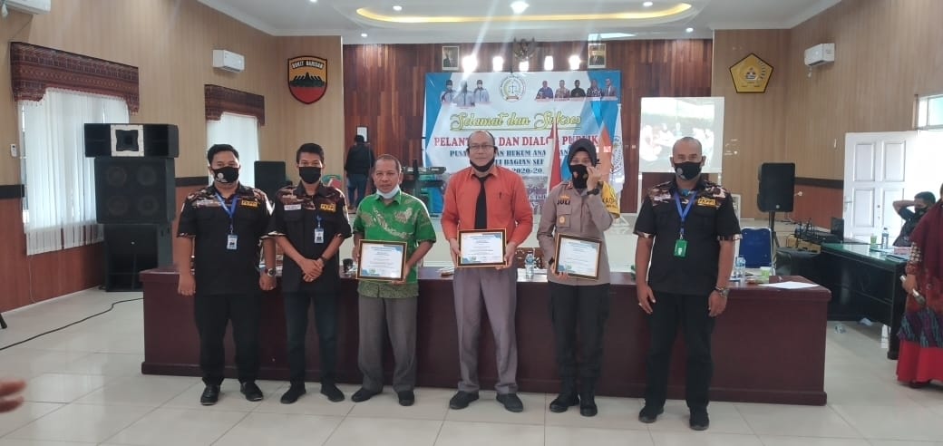 Pelantikan Pusat Bantuan Hukum Anak Bangsa Tabagsel Terapkan Prokes