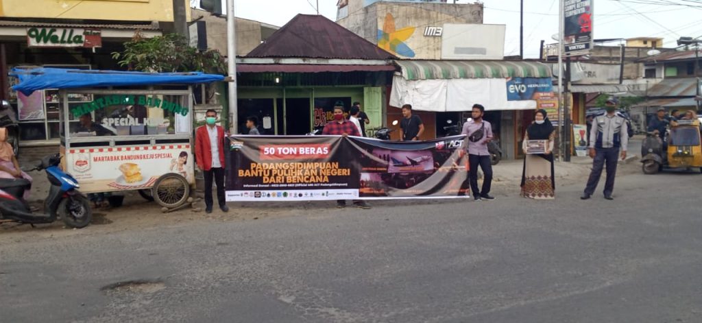 Lintas Komunitas Sidimpuan Gelar Kapal Kemanusian