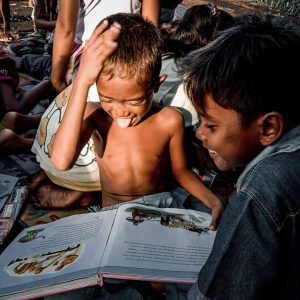 Mahasiswa mendapat tawaran Rp 700 ribu/bulan dari Menteri Pendidikan dan Kebudayaan (Mendikbud) Nadiem Makarim untuk mengajar di sekolah