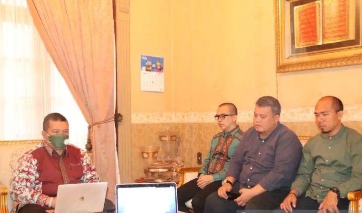 Menteri Keuangan Bupati Tapsel