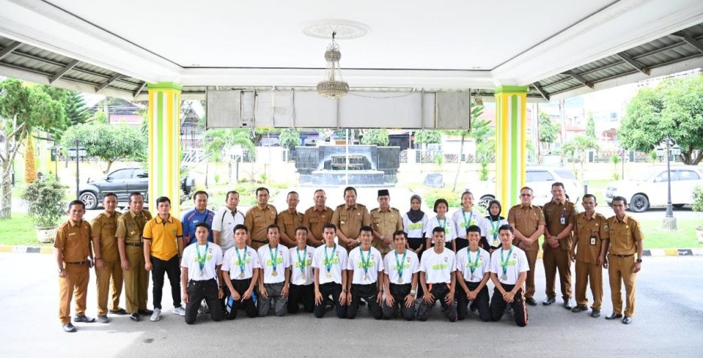 Kontingen Padangsidimpuan Energen Champion Energen Champion