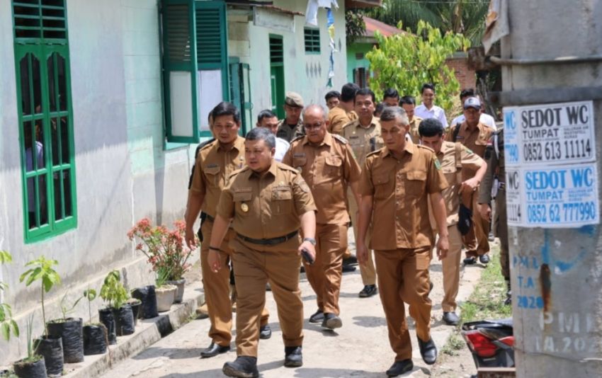 6909_Persiapan-Pilpres-Dan-Pileg-2024-Di-Desa-Sipangko-Dimonitor-Bupati-Tapsel